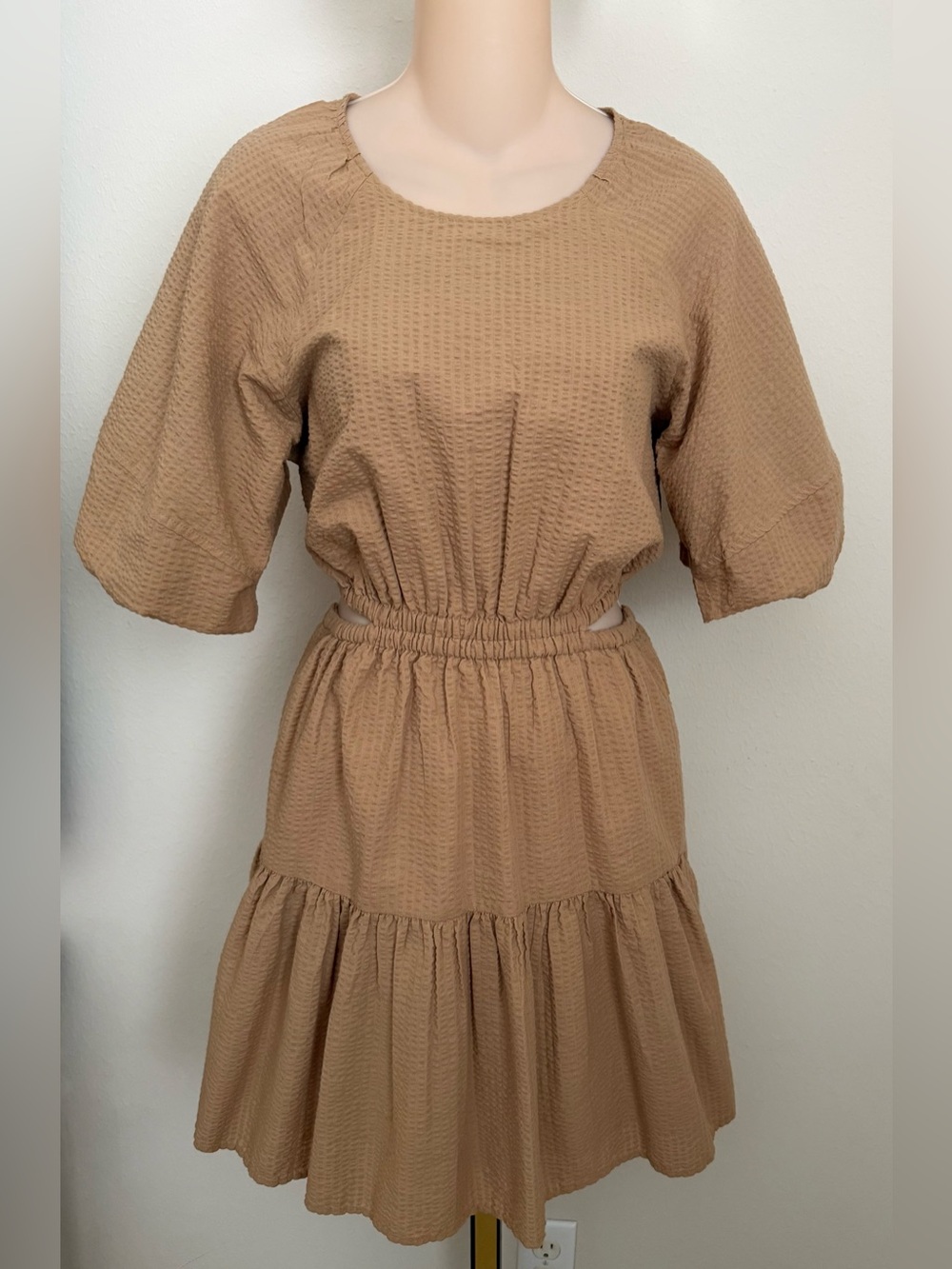 MADEWELL Women's Seersucker Puff-Sleeve Cutout Mini Dress XXSmall  ($128)